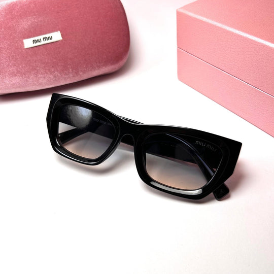 Miu Miu Glimpse Square – Peach Gradient