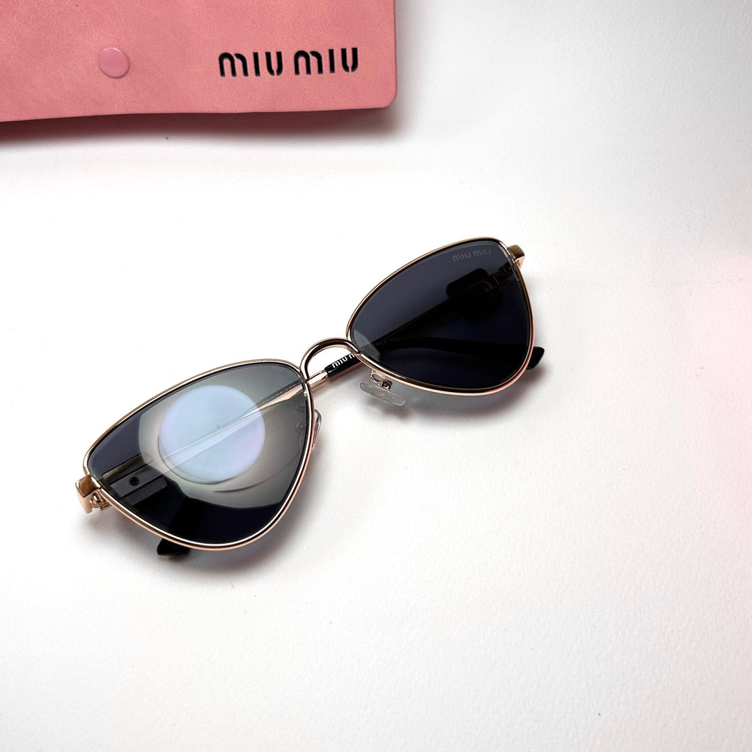 Miu Miu Logo Cat Eye - Black