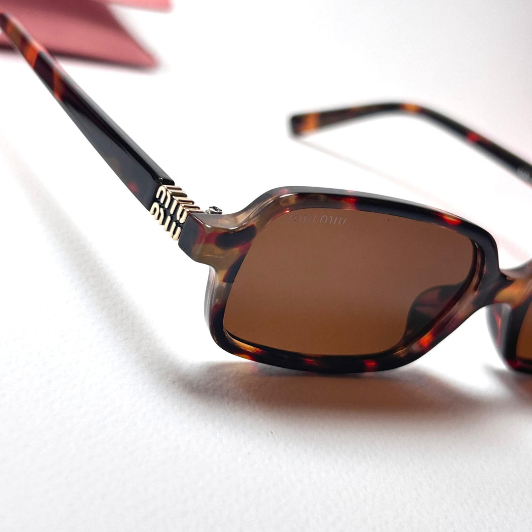 Miu Miu Rectangular Regard - Tigerl