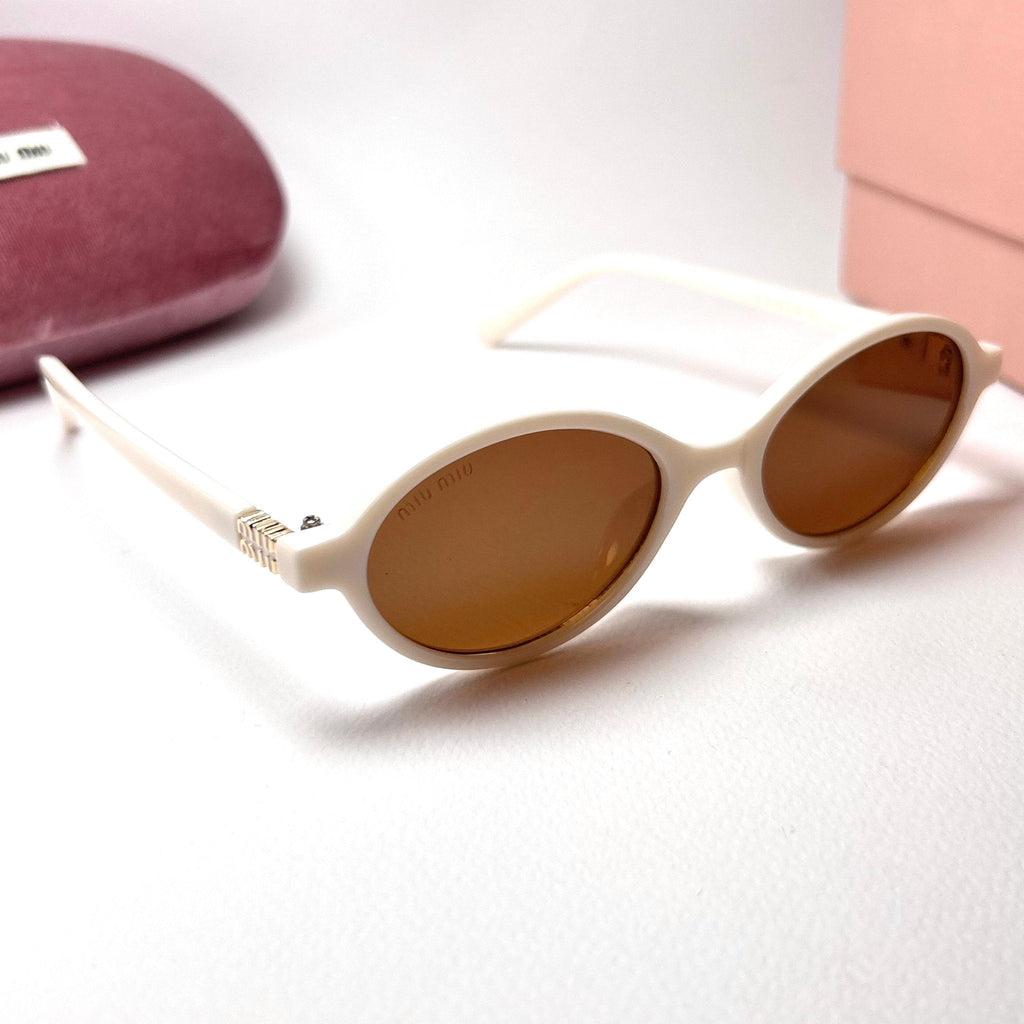 Miu Miu Regard – Ivory