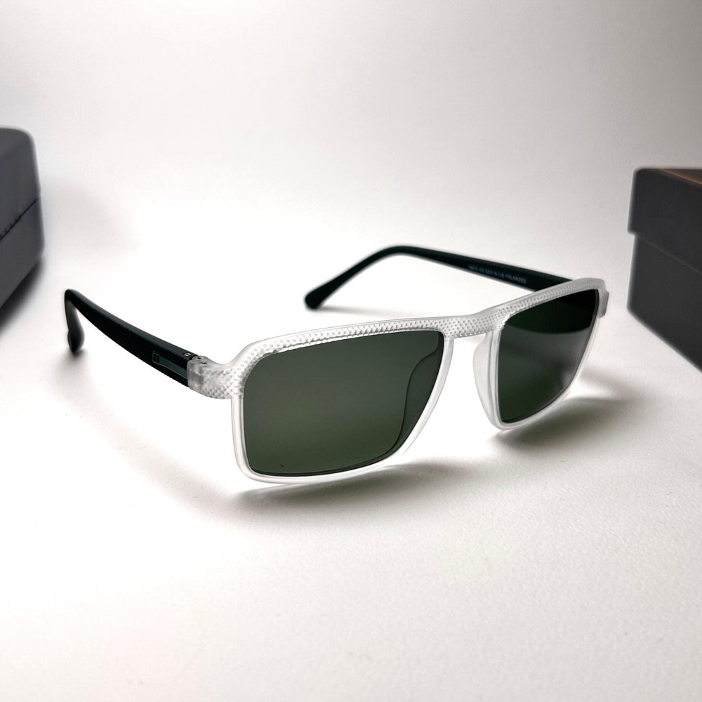 ÖGA 78010  c9 Polarized - Oily Green