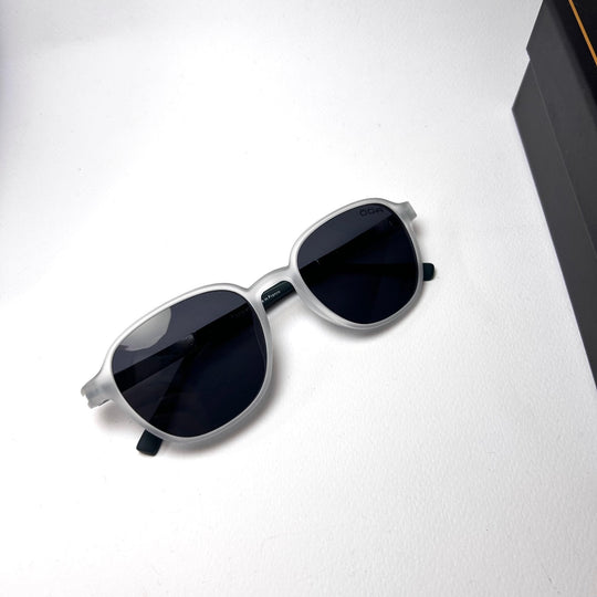 ÖGA 8235 c9 Polarized - Oily Green