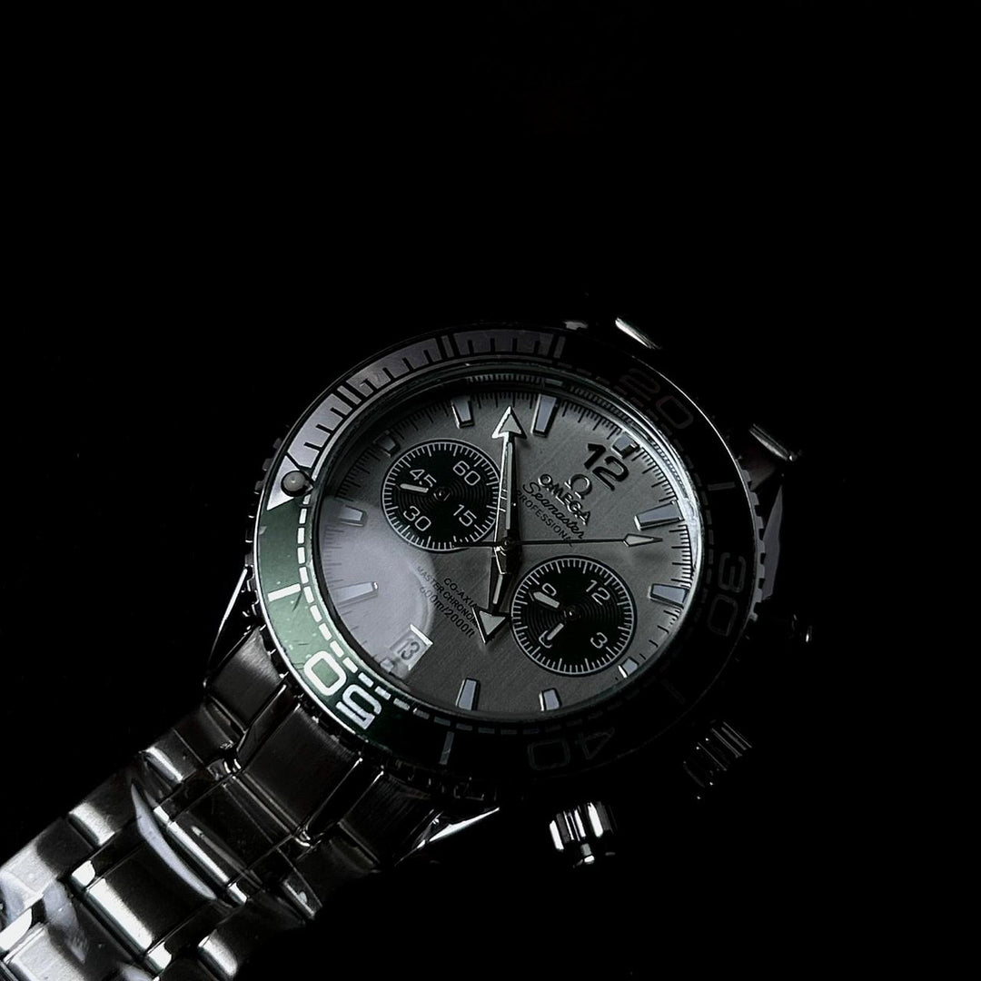 Omega Seamaster Co-Axial Master Chronometer – Silver Olive White