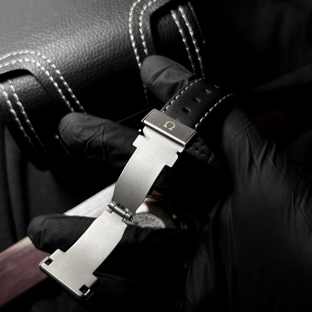 Omega Speedmaster Moonwatch Homage – White Dial