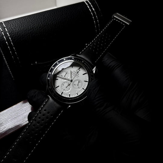 Omega Speedmaster Moonwatch Homage – White Dial