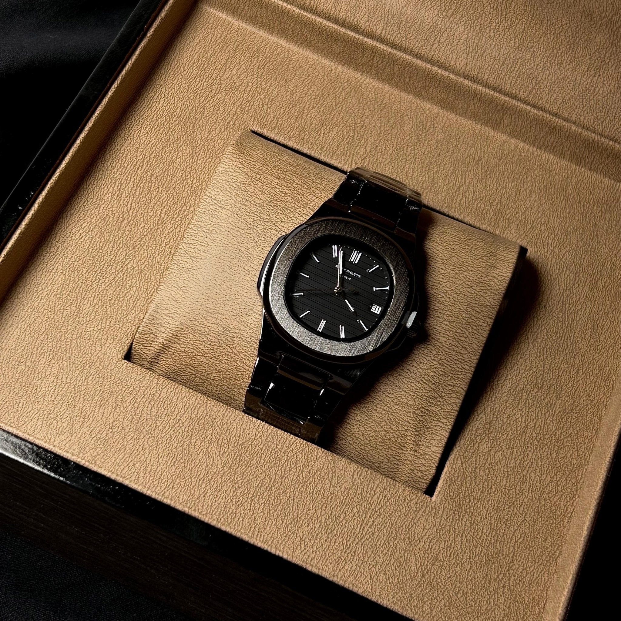Patek Philippe Nautilus For Her - Full Black