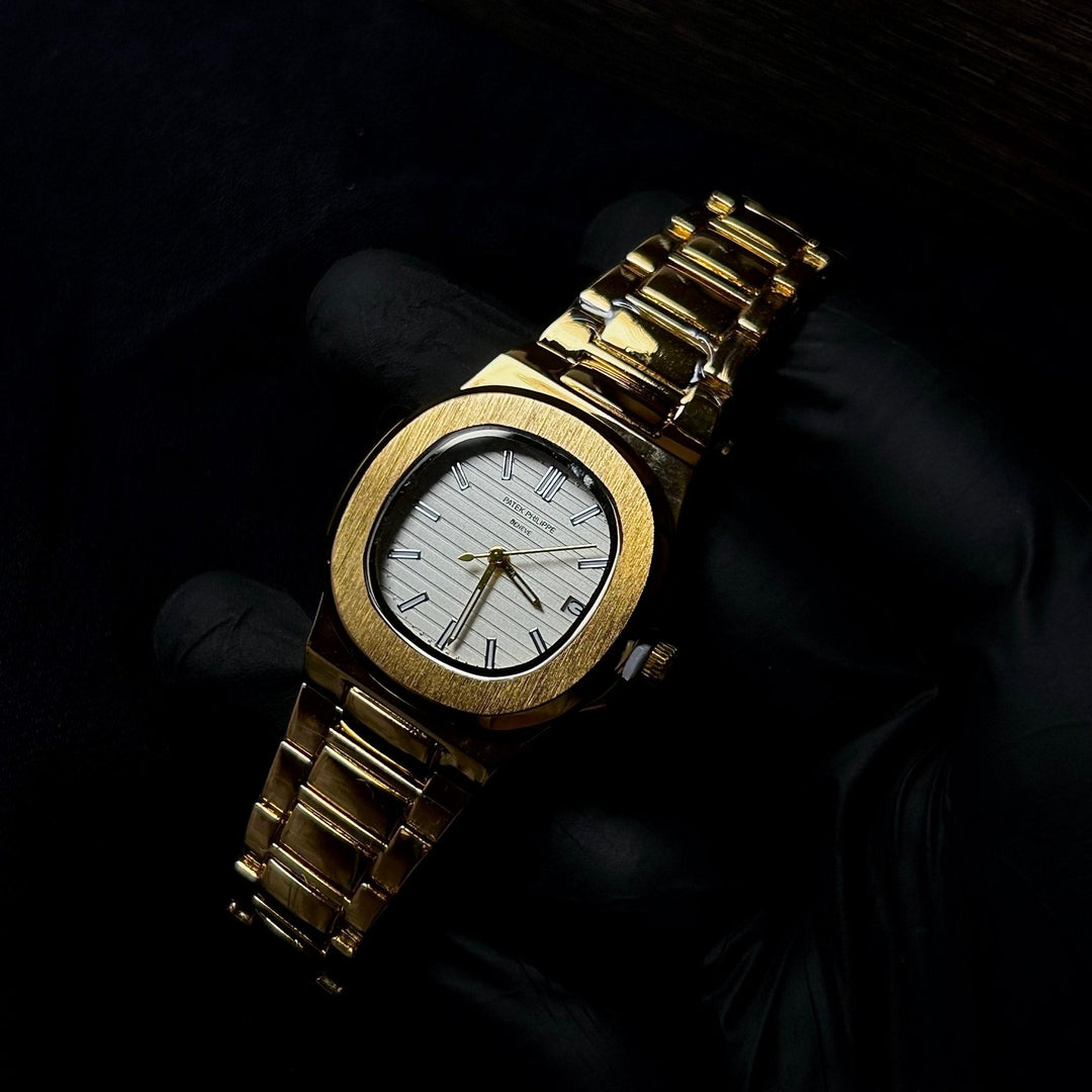 Patek Philippe Nautilus For Her - Golden White