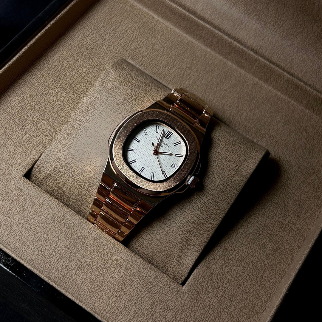 Patek Philippe Nautilus For Her - Rose Gold White