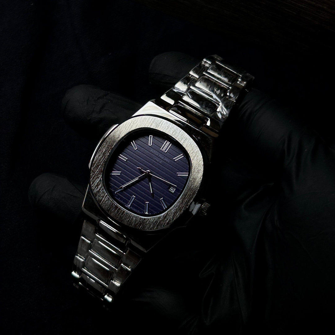 Patek Philippe Nautilus For Him – Silver Navy