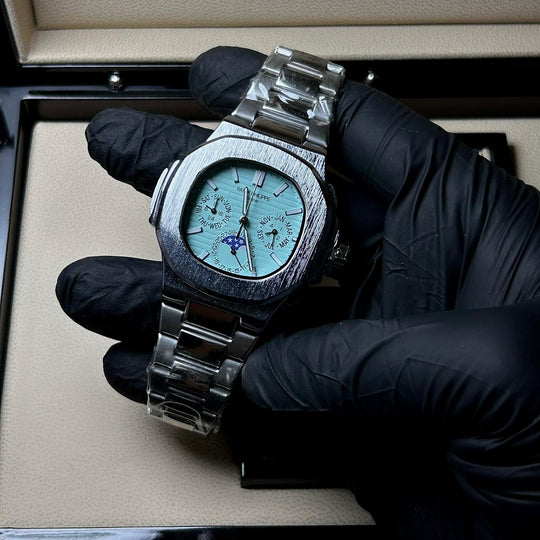 Patek Philippe Nautilus Moonphase – Ice Blue Steel Edition