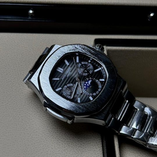 Patek Philippe Nautilus Moonphase – Jet Black Steel Edition