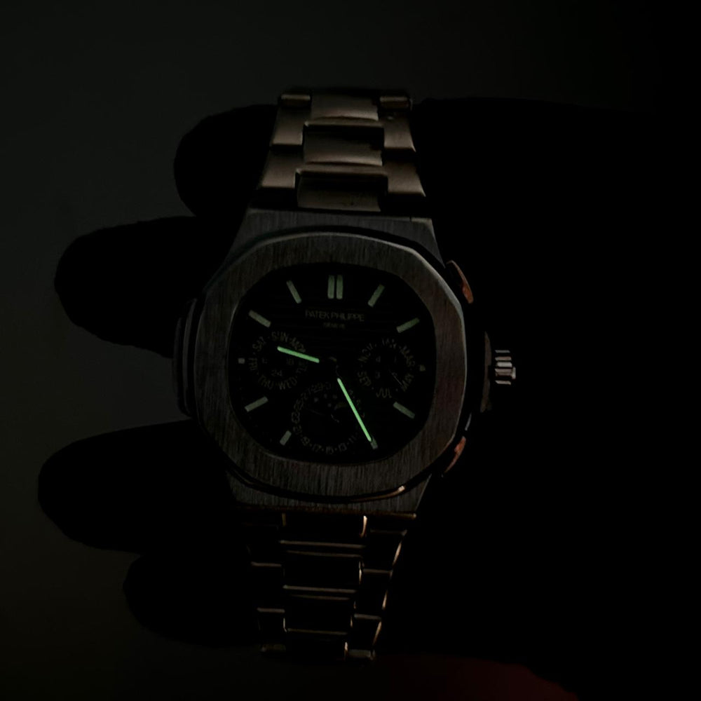 Patek Philippe Nautilus Moonphase – Olive Green Steel Edition