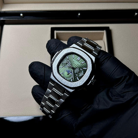 Patek Philippe Nautilus Moonphase – Olive Green Steel Edition