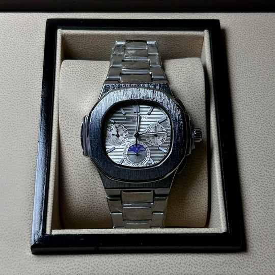 Patek Philippe Nautilus Moonphase – Silver Steel Edition
