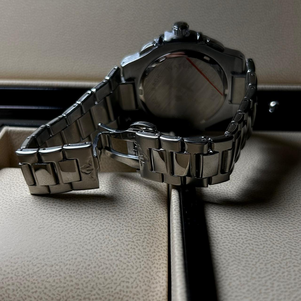 Patek Philippe Nautilus Moonphase – Silver Steel Edition
