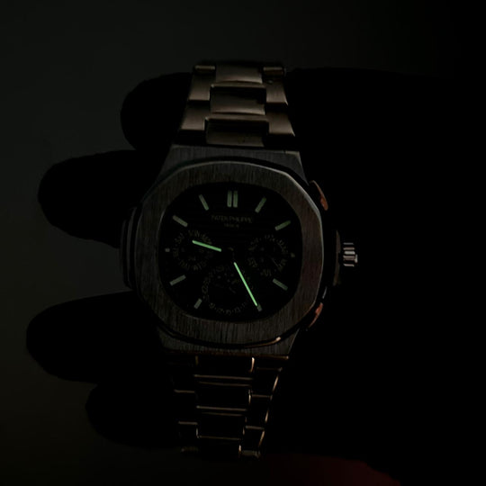 Patek Philippe Nautilus Moonphase – Silver Steel Edition