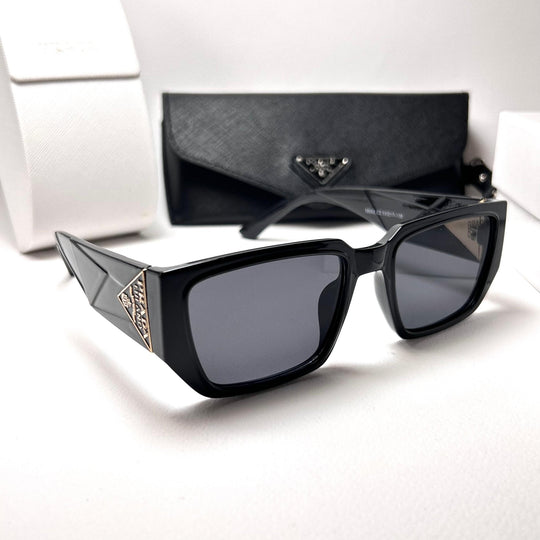Prada Reactangular PR09ZS - Black