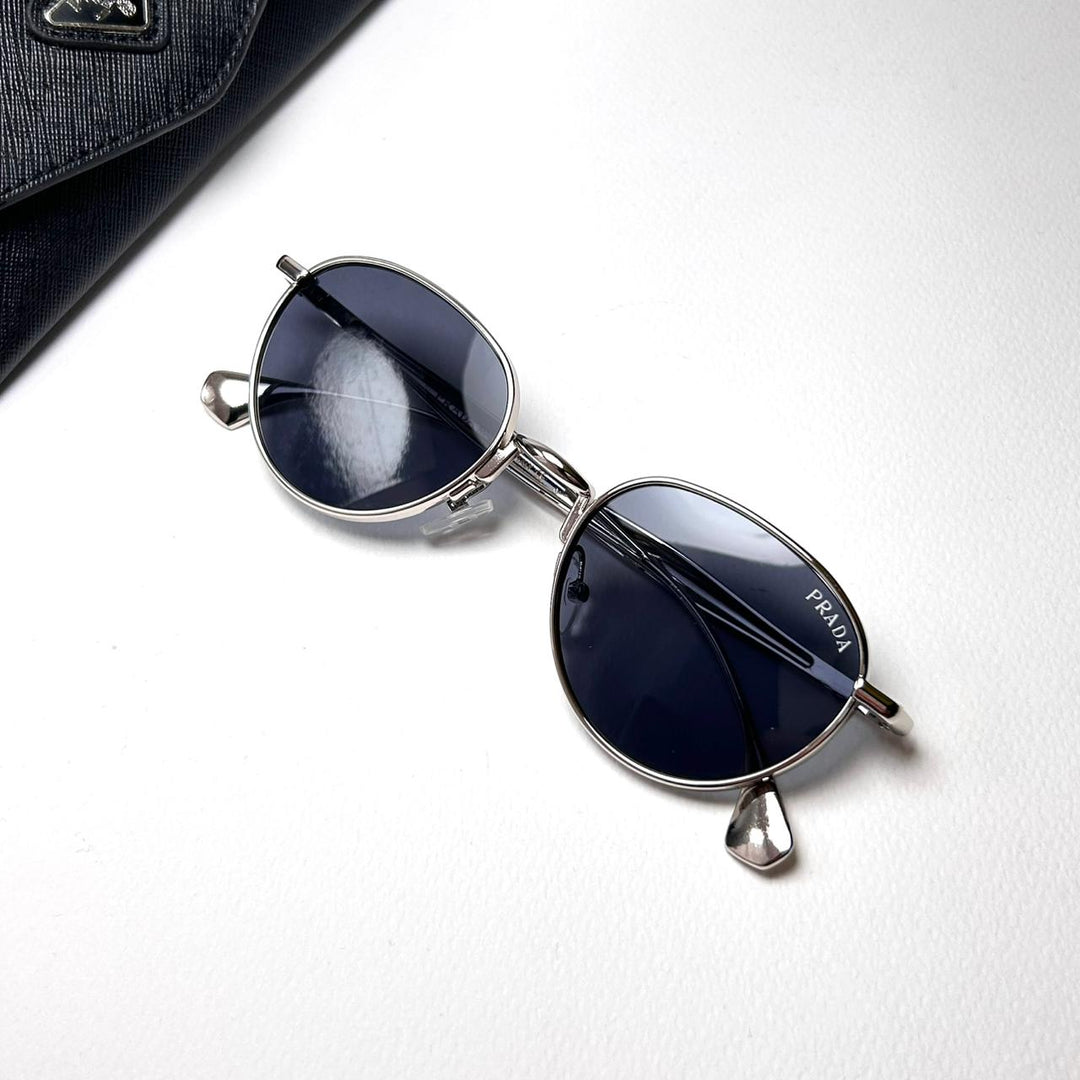 Prada Round B – Silver Black