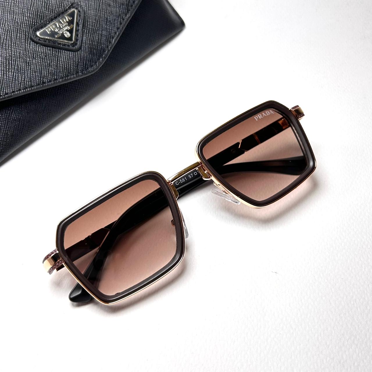 Prada Square 581 - Brown Gradient
