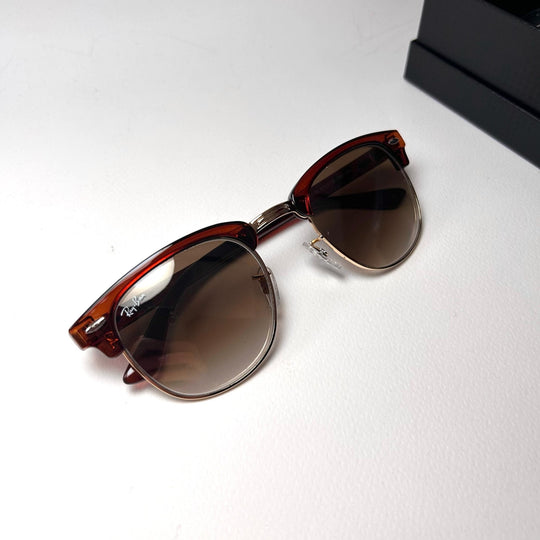 Ray Ban Classic Club Master RB3016 - Brown