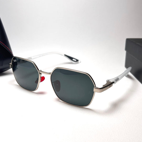 Ray Ban RB3719M Scuderia Ferrari - White