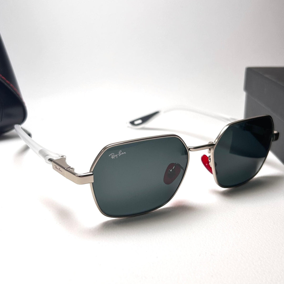 Ray Ban RB3719M Scuderia Ferrari - White