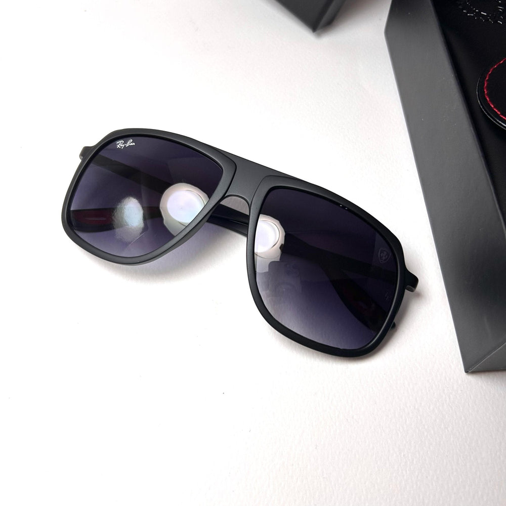 Ray Ban RB4308M Scuderia Ferrari - Black N