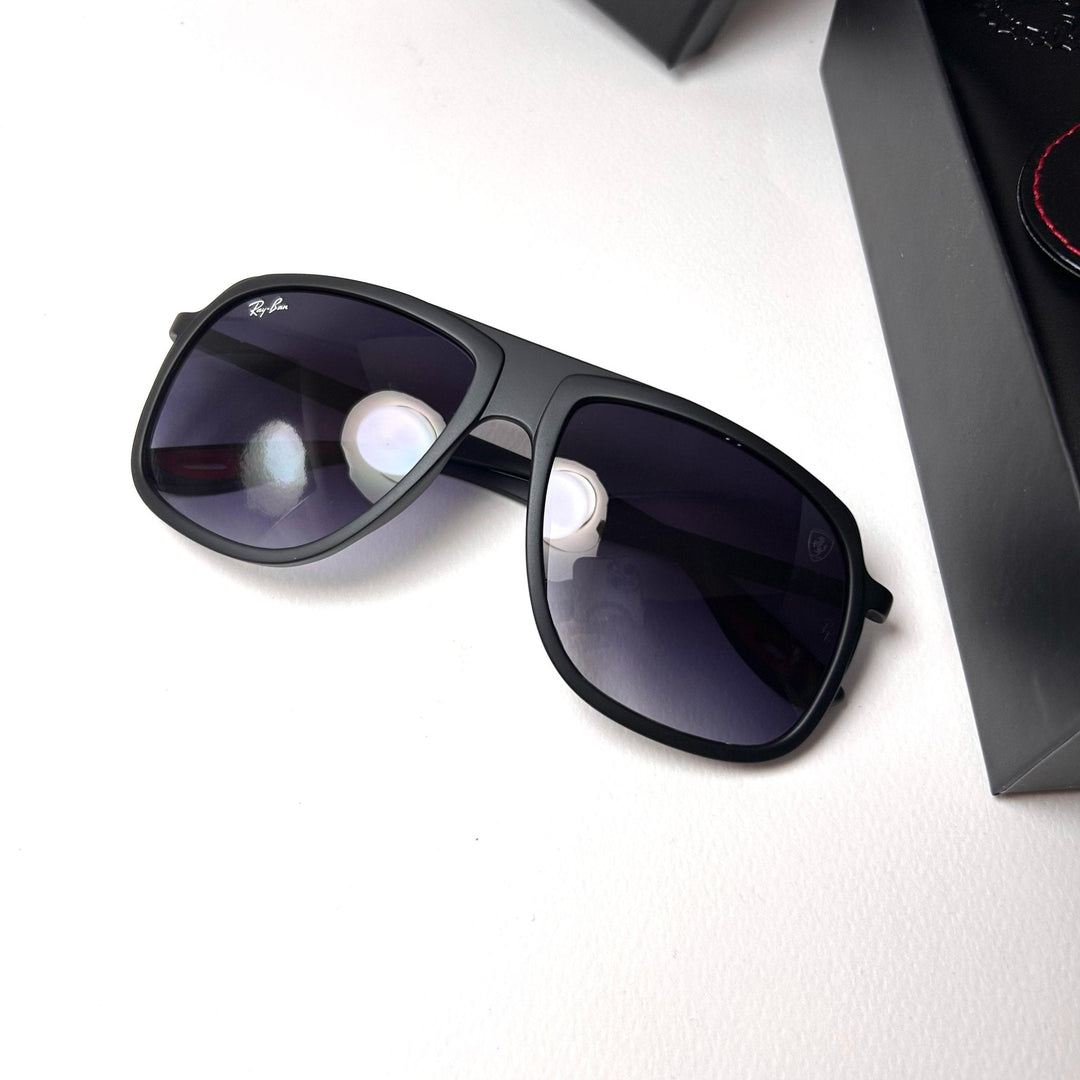 Ray Ban RB4308M Scuderia Ferrari - Black N