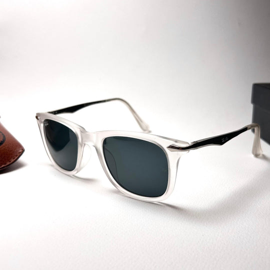 Ray Ban Wayfarer RB8620 - White