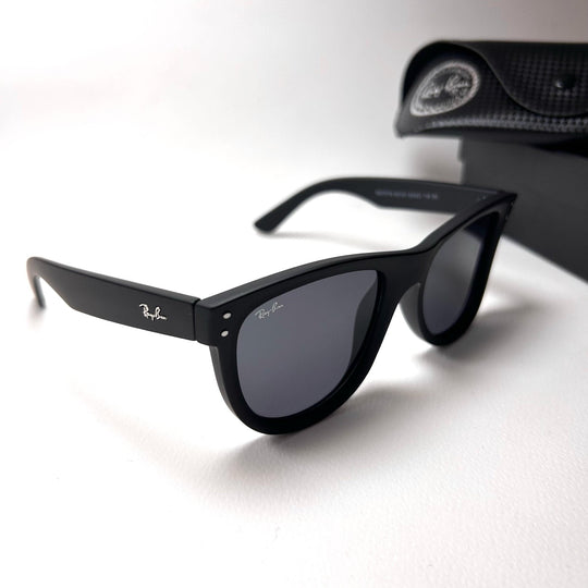 Ray Ban Wayfarer Reverse RB0707S - Black Matte