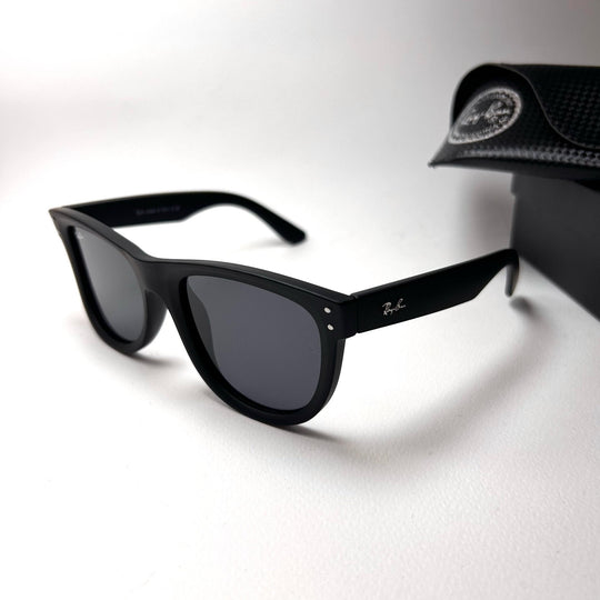 Ray Ban Wayfarer Reverse RB0707S - Black Matte