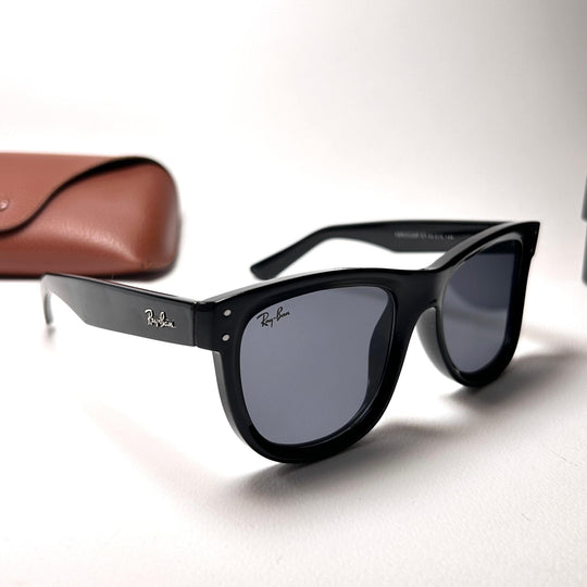 Ray Ban Wayfarer Reverse RB0707S - Gloss Black