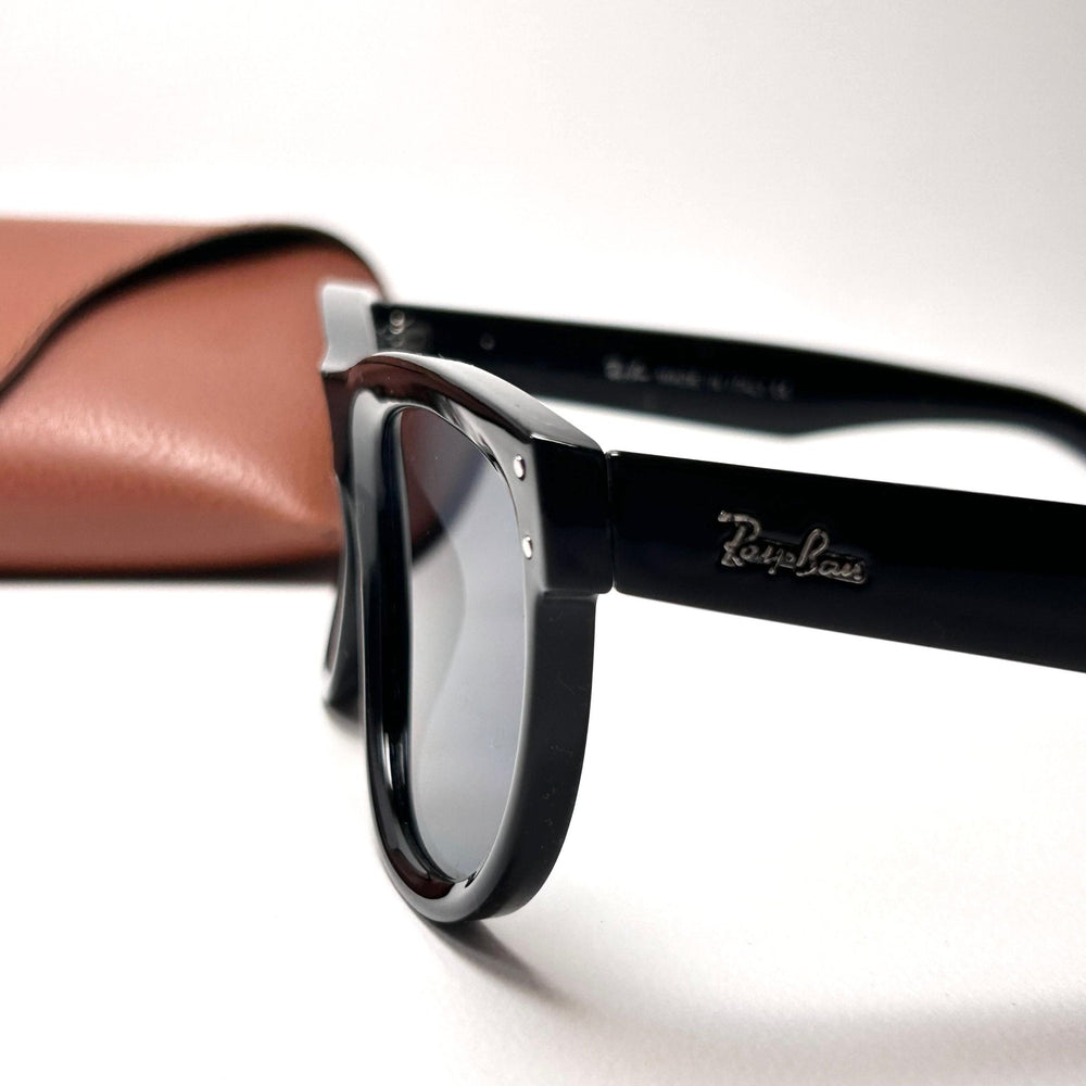 Ray Ban Wayfarer Reverse RB0707S - Gloss Black
