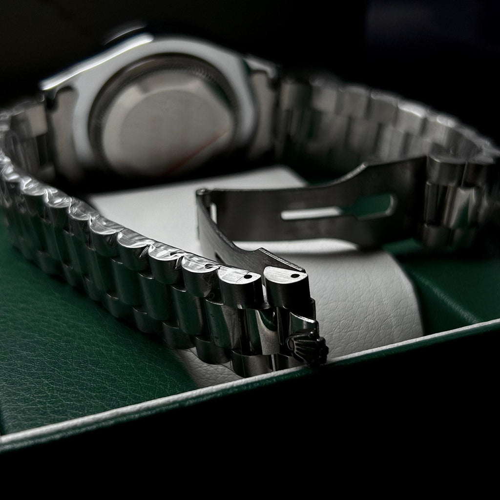Rolex Milgauss For Him - Silver
