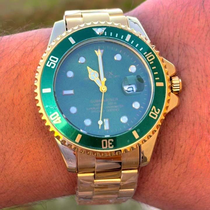 Rolex Submariner For Him "Hulk" - Gold-Tone with Green Dial and Bezel