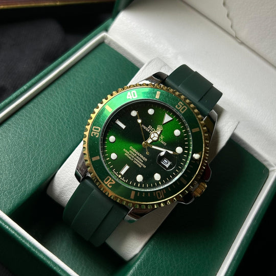 Rolex Submariner Rubber Strap For Him – Gold & Green Dial