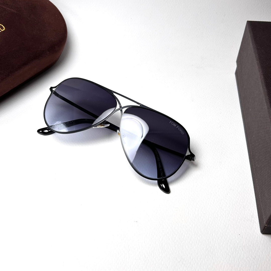 Tom Ford Aviator TF0487 - Black Gradient