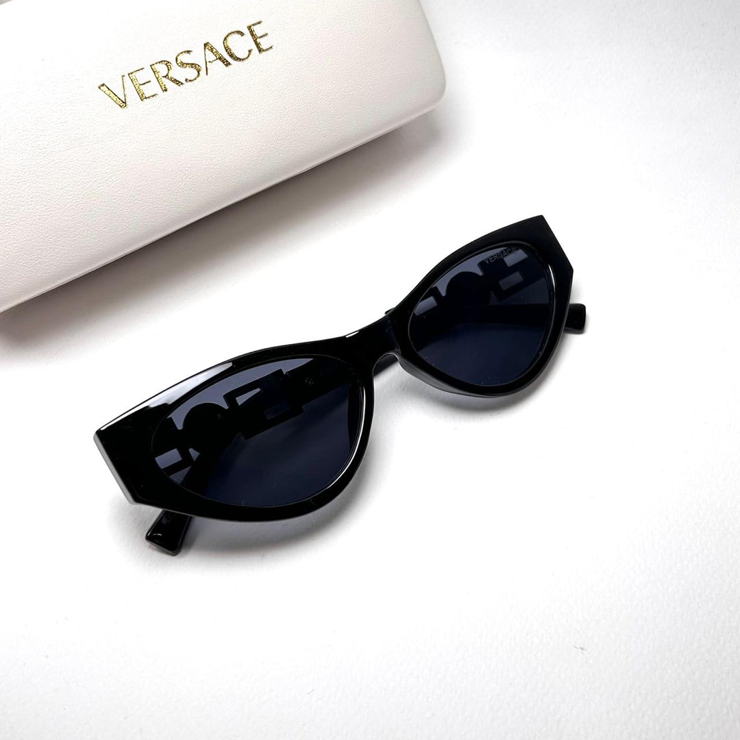 Versace Greca Cat Eye - Full Black